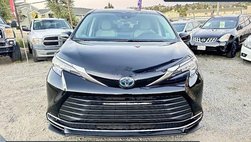 2023 Toyota Sienna LE 8-Passenger