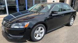 2014 Volkswagen Passat S 1.8