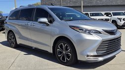 2025 Toyota Sienna Platinum 7-Passenger