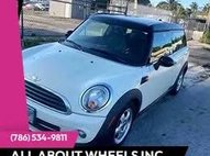 2011 MINI Cooper Clubman Base