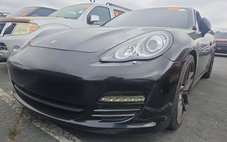 2013 Porsche Panamera 4