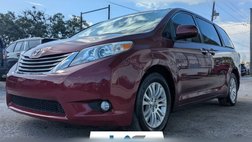 2017 Toyota Sienna XLE