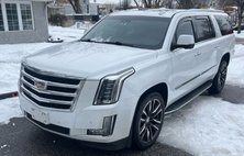2016 Cadillac Escalade ESV Luxury Collection