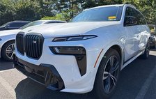 2025 BMW X7 M60i