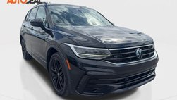 2022 Volkswagen Tiguan SE R-Line Black