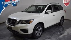 2020 Nissan Pathfinder SV