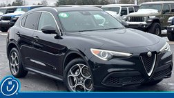 2020 Alfa Romeo Stelvio Standard