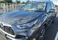 2020 Toyota Highlander Hybrid XLE