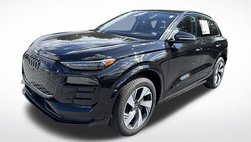 2025 Audi Q6 e-tron quattro Premium Plus