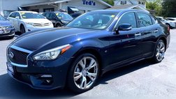 2017 Infiniti Q70 3.7