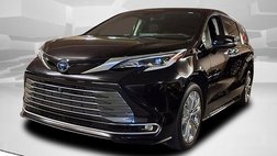 2022 Toyota Sienna Platinum 7-Passenger