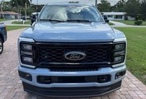 2025 Ford Super Duty F-350 Lariat