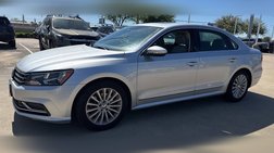 2017 Volkswagen Passat 1.8T SE