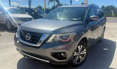2018 Nissan Pathfinder SV