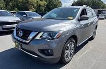 2018 Nissan Pathfinder SV