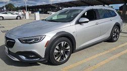 2018 Buick Regal TourX Essence