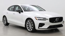 2021 Volvo S60 T5 Momentum