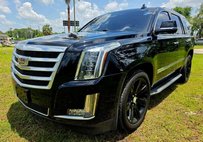 2017 Cadillac Escalade Luxury