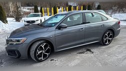 2020 Volkswagen Passat R-Line