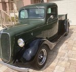 1937 Ford 