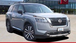 2022 Nissan Pathfinder Platinum