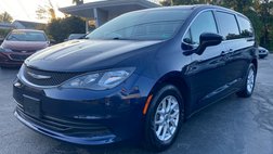 2020 Chrysler Voyager LX