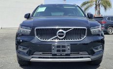 2021 Volvo XC40 T5 Momentum