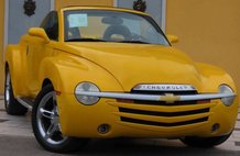 2004 Chevrolet SSR LS