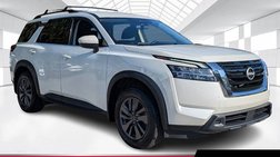 2022 Nissan Pathfinder SV