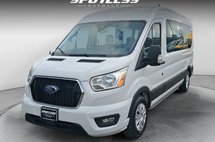 2022 Ford Transit XLT w/Medium Roof