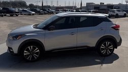 2020 Nissan Kicks SR