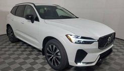 2025 Volvo XC60 B5 Core Dark Theme