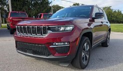 2023 Jeep Grand Cherokee Base