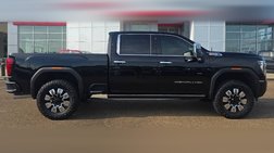 2025 GMC Sierra 2500HD Denali