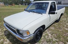 1993 Toyota Pickup Deluxe