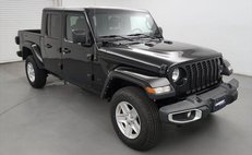 2022 Jeep Gladiator Sport S