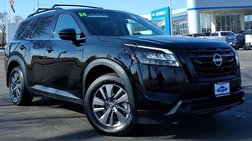 2024 Nissan Pathfinder SV