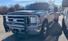 2006 Ford Super Duty F-350 Lariat