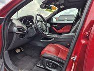 2017 Jaguar F-PACE 35t R-Sport