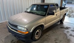 2002 Chevrolet S-10 Base