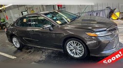 2018 Toyota Camry XLE