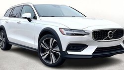 2023 Volvo V60 Cross Country B5 Plus