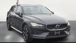 2024 Volvo V60 Cross Country B5 Ultimate