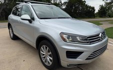 2016 Volkswagen Touareg V6 Sport