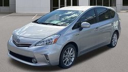 2013 Toyota Prius v Five