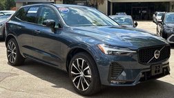 2024 Volvo XC60 B5 Plus Dark Theme