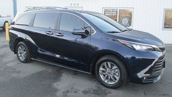2025 Toyota Sienna XLE 7-Passenger