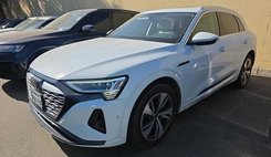 2024 Audi Q8 e-tron quattro Premium Plus
