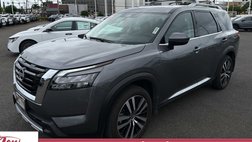 2025 Nissan Pathfinder Platinum