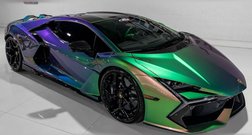 2025 Lamborghini Revuelto Base